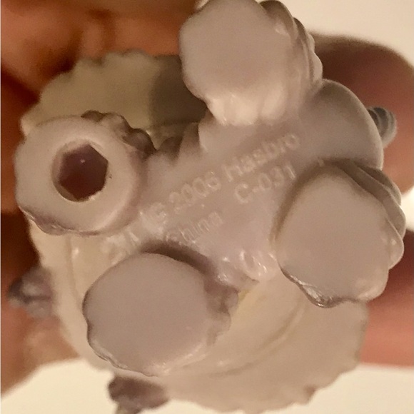 Littlest Pet Shop Figurine Scottish Terrier Dog Released in 2006 - Picture 4 of 4